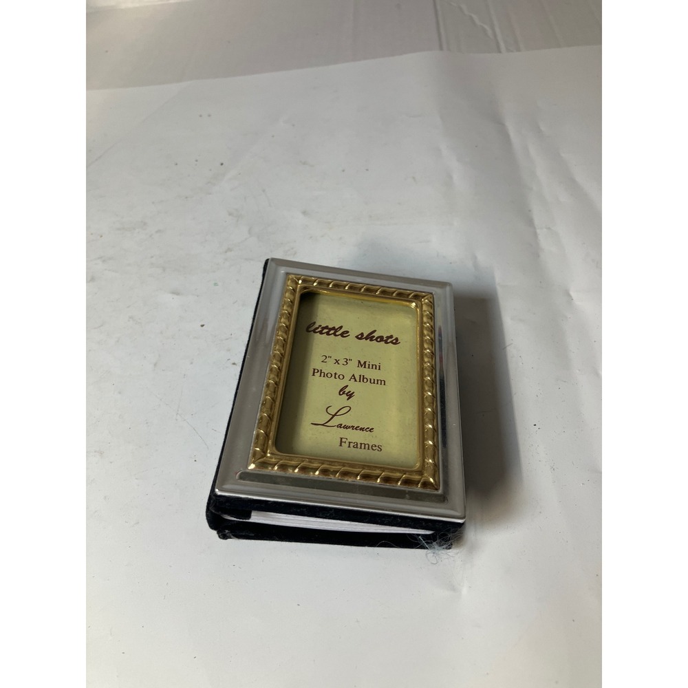 Little Shots Mini Photo Album‎ by Lawrence Frames 2x3 Inch Gold Silver